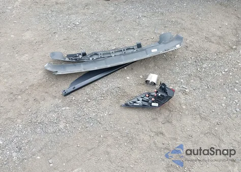 2023 Toyota Rav4 Limited z USA, uszkodzony, nr VIN 2T3N1RFV4PC391784